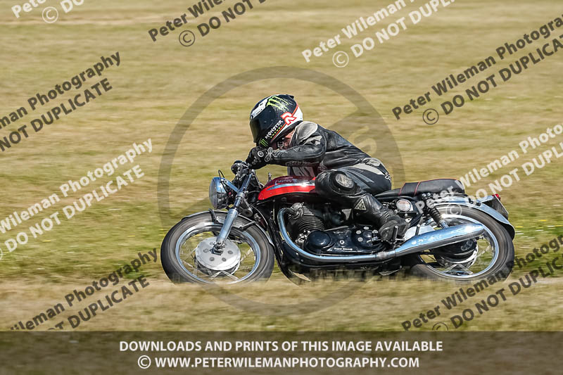 cadwell park;cadwell park photographs;cadwell trackday photographs;enduro digital images;event digital images;eventdigitalimages;peter wileman photography;racing digital images;trackday digital images;trackday photos